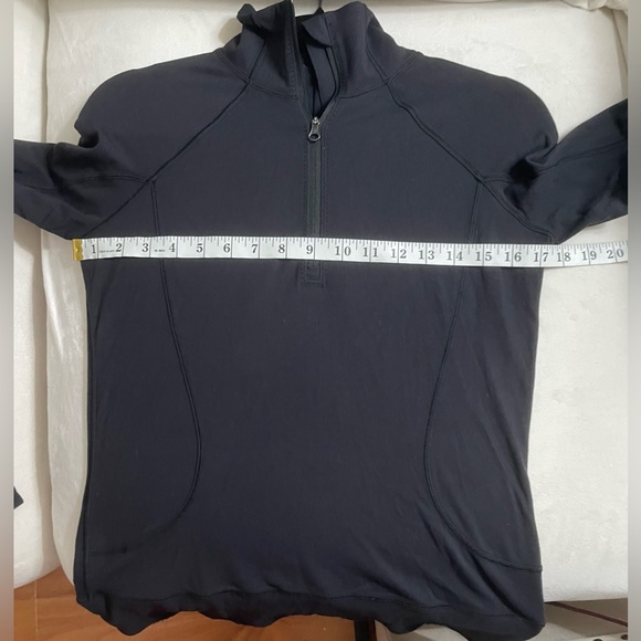 Lululemon Rush Hour 1/2 Zip Black Thumb Holes Size 4 - Picture 12 of 14